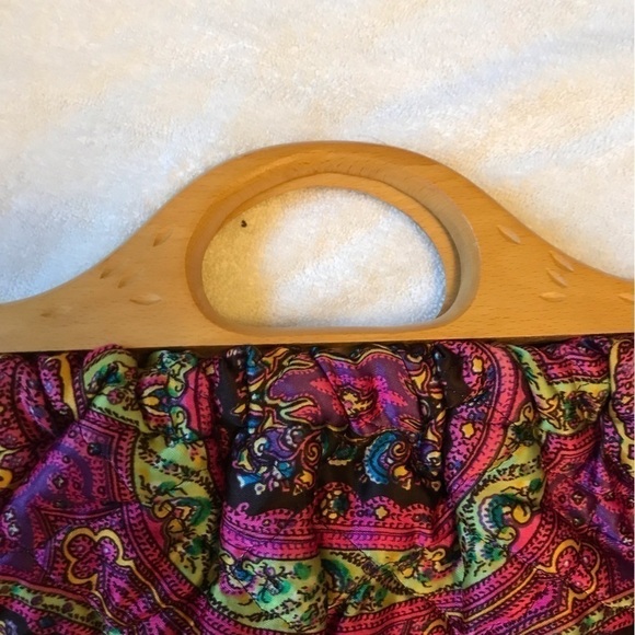 Wooden Handled Purse. Vintage. - Picture 3 of 5